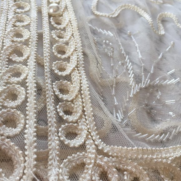 Ladies Lace Beaded Jacket Ivory L/XL Unique Int'l - Picture 3 of 14